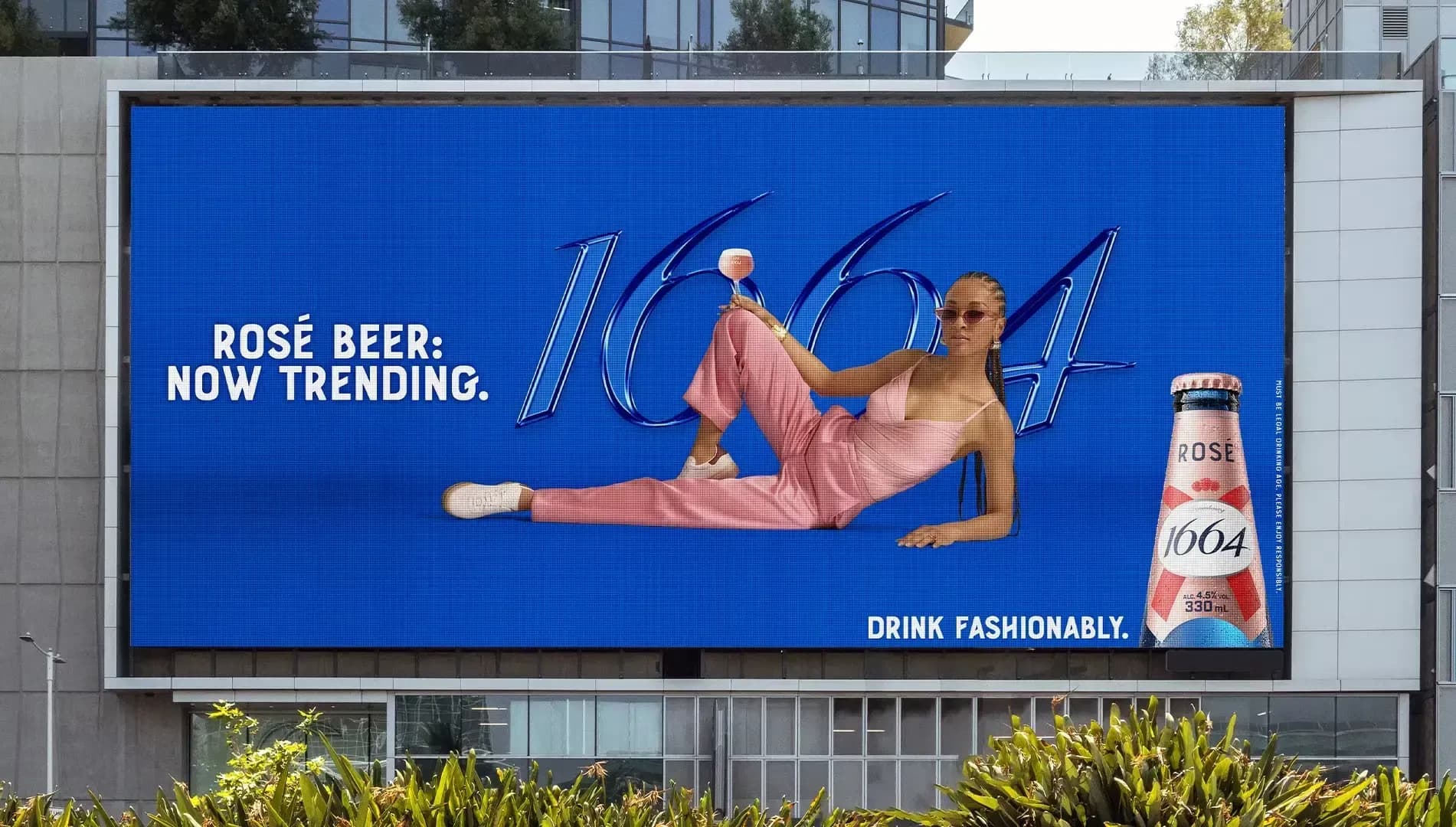 best dressed beer transit advertisement for 1664 rosé in toronto